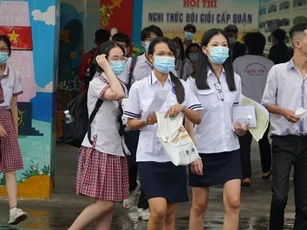 Hậu Giang: Chuẩn bị bố trí xe đón giáo viên và học sinh đang lưu trú ngoài tỉnh về quê