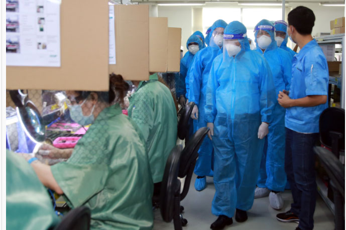 Phó Thủ tướng Lê Văn Thành: Bảo đảm an toàn dịch bệnh mới sản xuất bởi 'còn người, còn của'