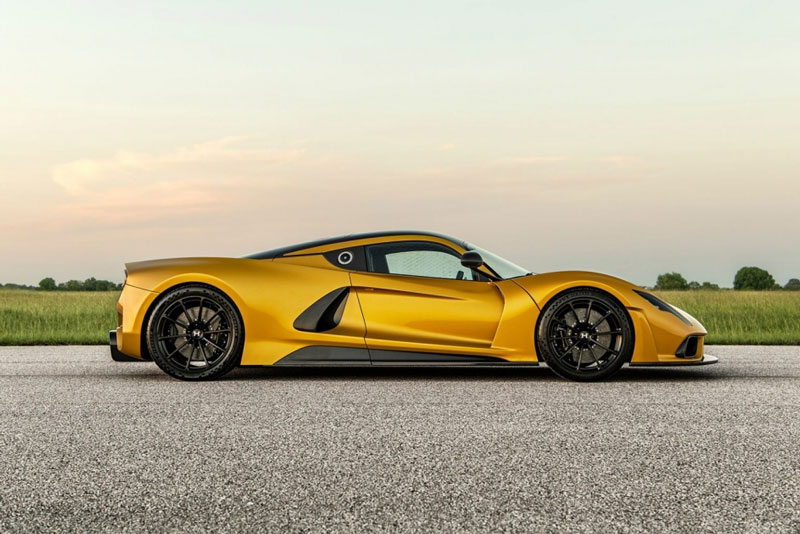 Cận cảnh Hennessey Venom F5 trị giá 2,1 triệu USD