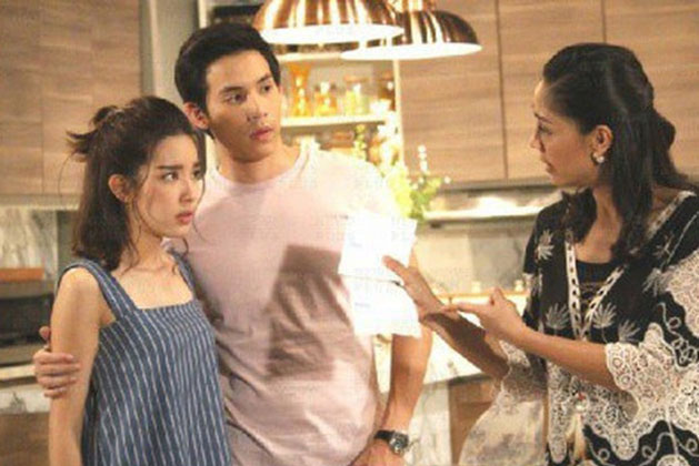 Mai mối mẹ chồng cho chính bố đẻ của mình, chuyện xảy ra sau đó khiến người phụ nữ chỉ biết ôm đầu hối hận