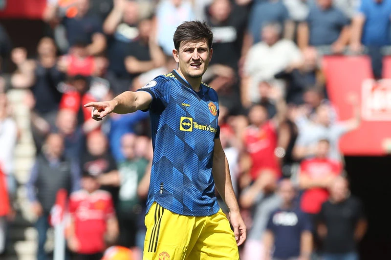 Trung vệ: Harry Maguire (Man Utd mua từ Leicester City, 2019, 87 triệu euro).