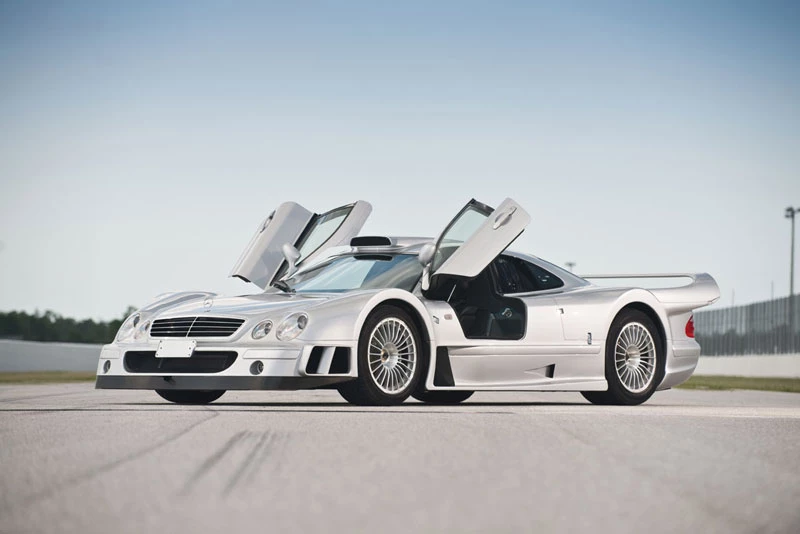 6. Mercedes-Benz CLK GTR.