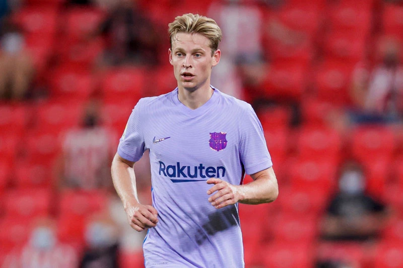 Tiền vệ: Frenkie de Jong (Barcelona mua từ Ajax Amsterdam, 2019, 86 triệu euro).