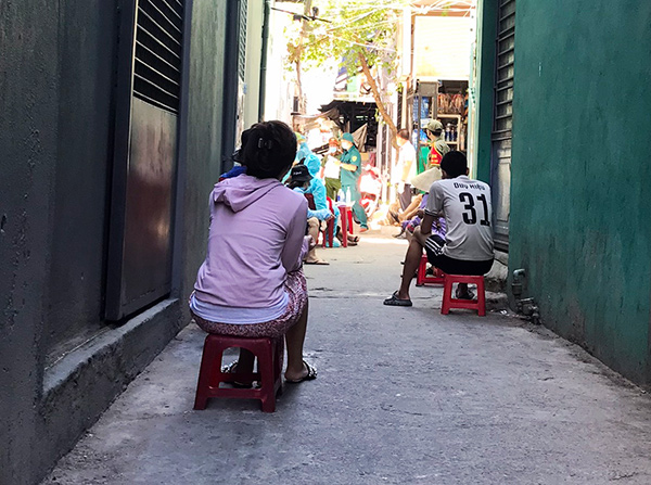 Đà Nẵng: Lây nhiễm chéo tại khu phong tỏa khiến ca mắc COVID-19 tăng vọt