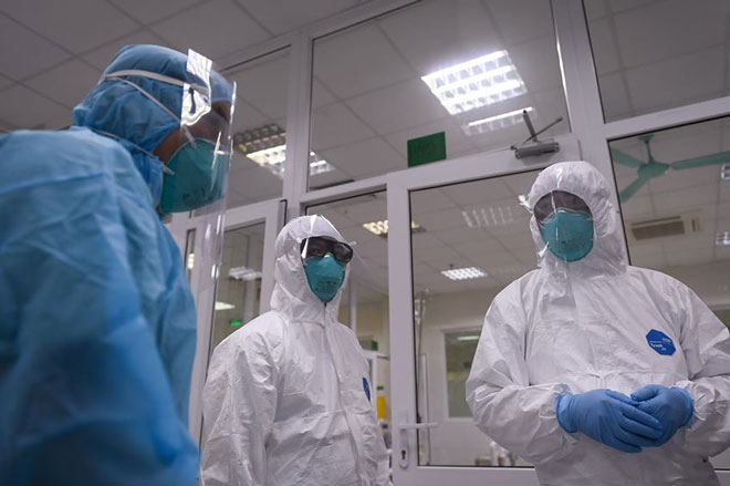 Tối 27/8: Thêm 12.920 ca mắc COVID-19, cao hơn 1.345 ca so với hôm qua