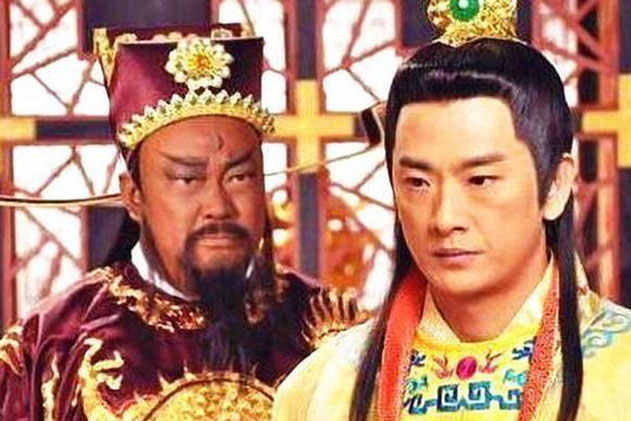 Được vua ban thưởng cả thành Lư Châu, Bao Công đáp lại 14 chữ, giúp dòng họ Bao ngàn đời hưng thịnh