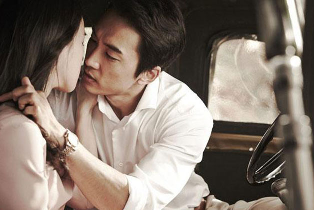 Vợ đem 2 đứa con sinh đôi theo nhân tình, 3 năm sau chồng cũ tìm tới, choáng váng khi nghe chuyện khó tin về thân thế 2 đứa trẻ