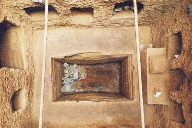 Kiểm tra mộ cổ bị đạo tặc đột nhập, các chuyên gia 'thất kinh' vì thứ nằm dưới mương gần đó: 'Không thể tin nổi!'