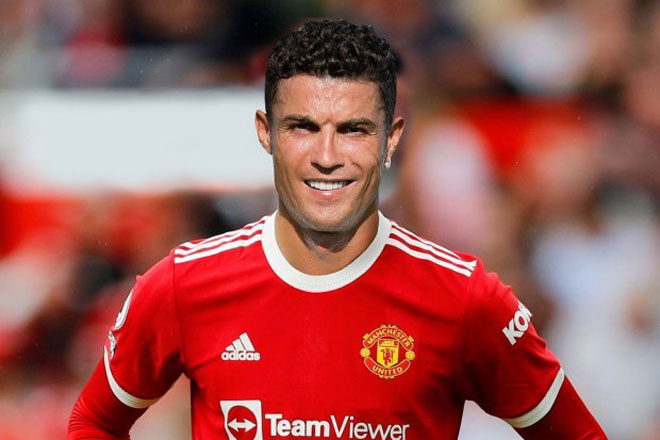 Top 10 cầu thủ hưởng lương cao nhất trong màu áo Man Utd: Ronaldo đầu bảng, Sancho thứ 3