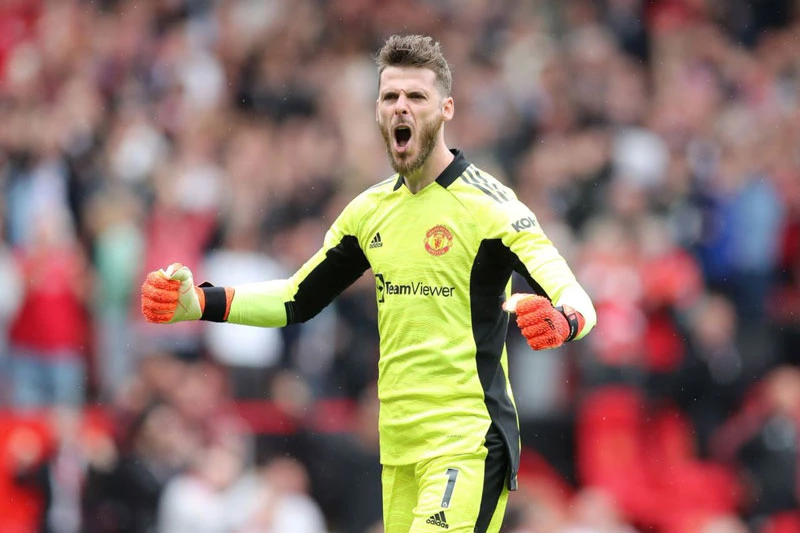 2. David De Gea (mức lương: 375.000 bảng/tuần).