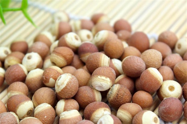 Bổ hơn nhân sâm cả trăm lần, 6 loại 'thần dược' đã tốt lại còn rẻ bán đầy ngoài chợ 1