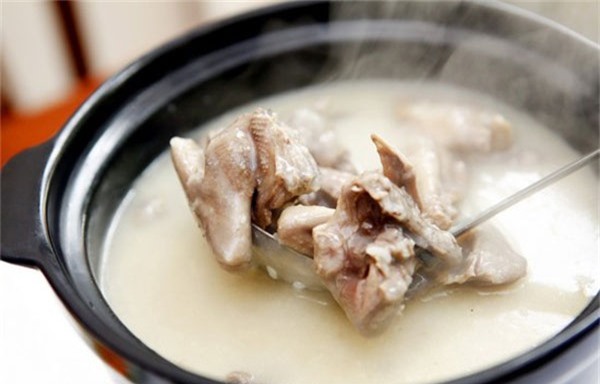 Bổ hơn nhân sâm cả trăm lần, 6 loại 'thần dược' đã tốt lại còn rẻ bán đầy ngoài chợ 2