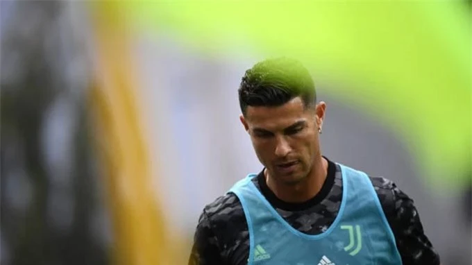 Khác với Messi, Ronaldo chủ động trong quyết định rời Juve