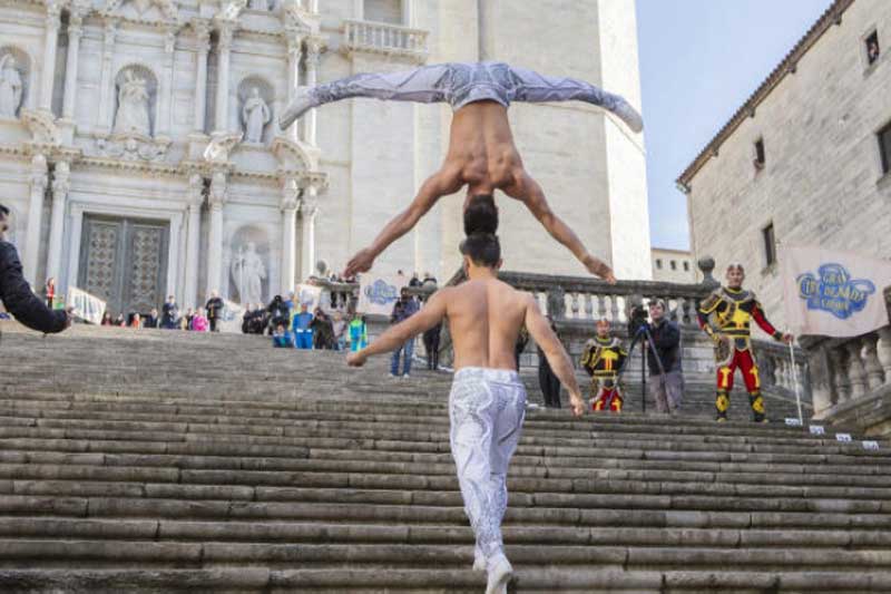 Top 10 kỷ lục Guiness lạ lùng nhất thế giới: Có cả cặp anh em Quốc Cơ, Quốc Nghiệp của Việt Nam