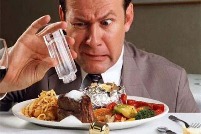 Người bị sỏi thận không nên ăn gì?