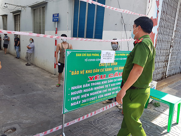 Đà Nẵng: Truy cứu trách nhiệm người đứng đầu nếu chủ quan để “vùng xanh” chuyển thành "vùng vàng", "vùng đỏ”