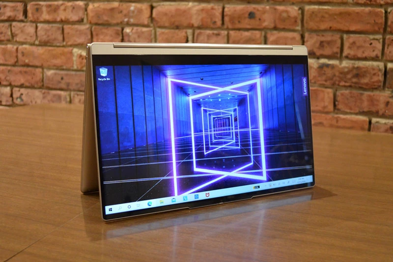 4. Lenovo Yoga 9i.