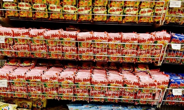 Vụ mì Acecook và Thiên Hương bị EU cảnh báo có chất độc hại: Chuẩn châu Âu có khác với chuẩn Việt Nam hay không?