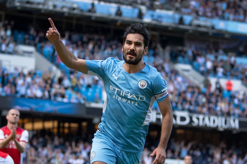 Tiền vệ trung tâm: Ilkay Gundogan (Man City).