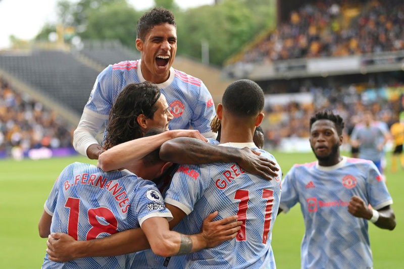 Thắng Wolves, Man Utd thiết lập hàng loạt kỷ lục đáng nể
