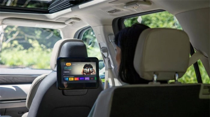 Lincoln Navigator 2022 ra mắt, trang bị công nghệ lái bán tự động 4