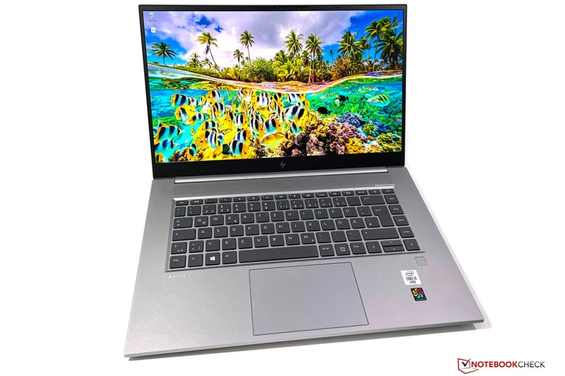 1. HP ZBook Studio G7. Chip Intel Core i9-10885H, card đồ hoạ NVIDIA Quadro RTX 3000 Max-Q, RAM 32 GB, ổ cứng SSD 1 TB, độ dày 18 mm, trọng lượng 2 kg, màn hình 15,6 inch, độ phân giải 4K (3.840x2.160 pixel).