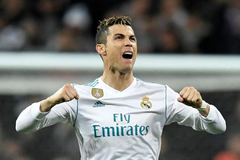 Ronaldo có nhiều pha làm bàn đẹp mắt khi còn khoác áo Real.