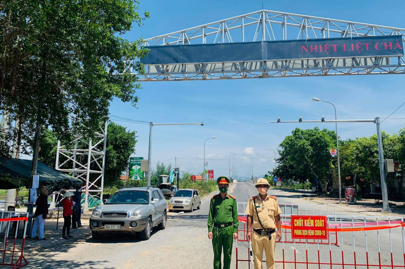 Thủ tướng yêu cầu tăng cường phòng, chống dịch COVID-19 trong kỳ nghỉ lễ 2/9