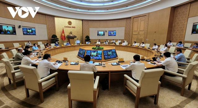 Thủ tướng: Phòng dịch vẫn là chính, là cơ bản, chiến lược, lâu dài