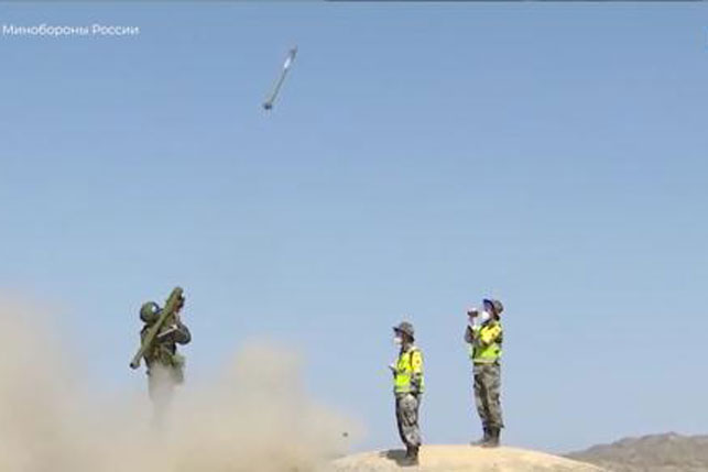 Xem Igla-S Nga bay gần Mach 4 diệt mục tiêu