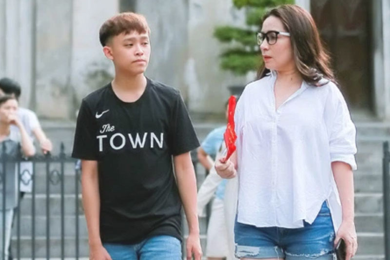 Cuộc sống của Hồ Văn Cường ra sao sau khi vướng ồn ào?