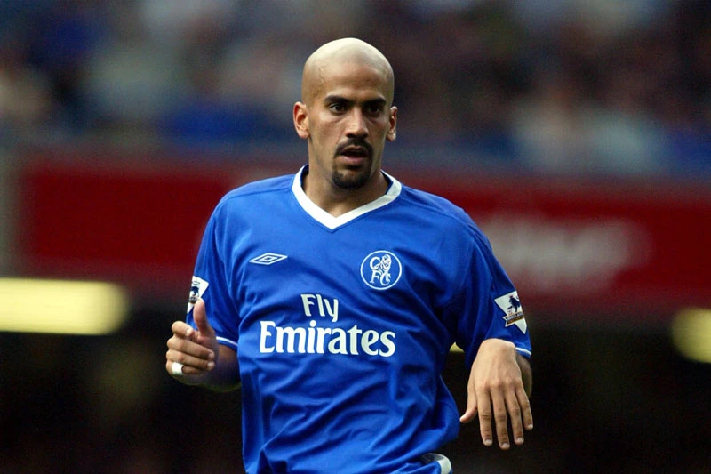 10. Juan Sebastian Veron (bán cho Chelsea, 2003, 15 triệu bảng).