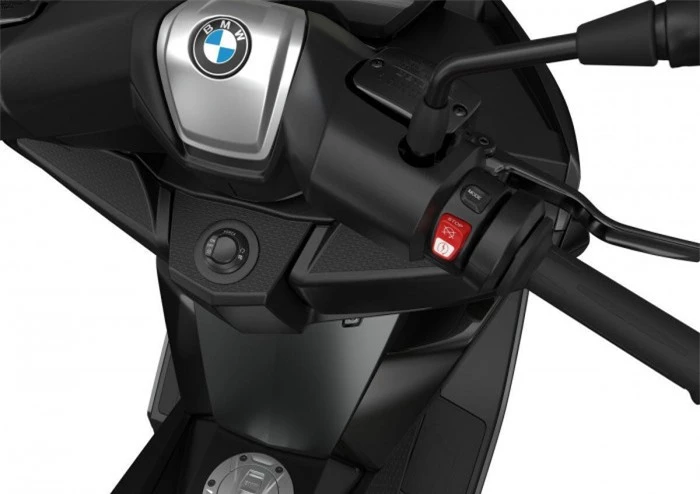 Ra mắt bộ đôi xe tay ga du lịch BMW Motorrad C400X và C400GT 2021 4