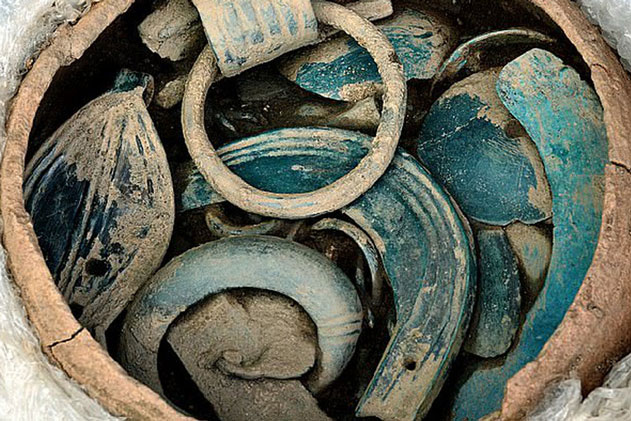 Vô tình tìm thấy “kho báu 3.000 năm” của Pháp, giới khảo cổ dậy sóng: Đây là phát hiện tuyệt nhất từ trước đến nay!