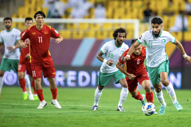 Chơi thiếu người, ĐT Việt Nam để thua ngược 1-3 trước Ả Rập Xê Út