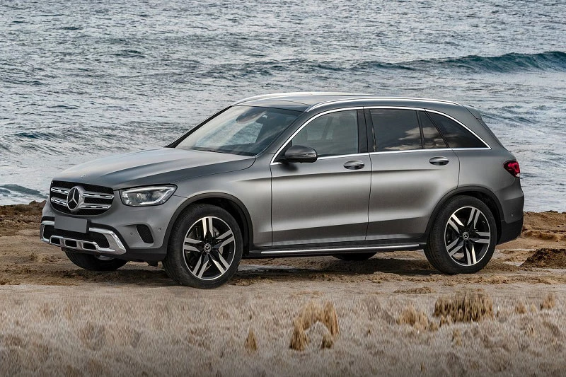 2. Mercedes-Benz GLC 2021.