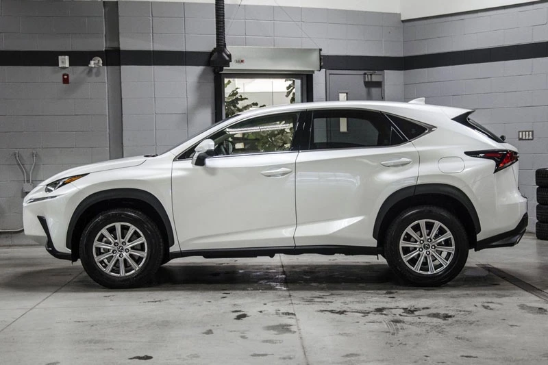 5. Lexus NX 200t 2021.