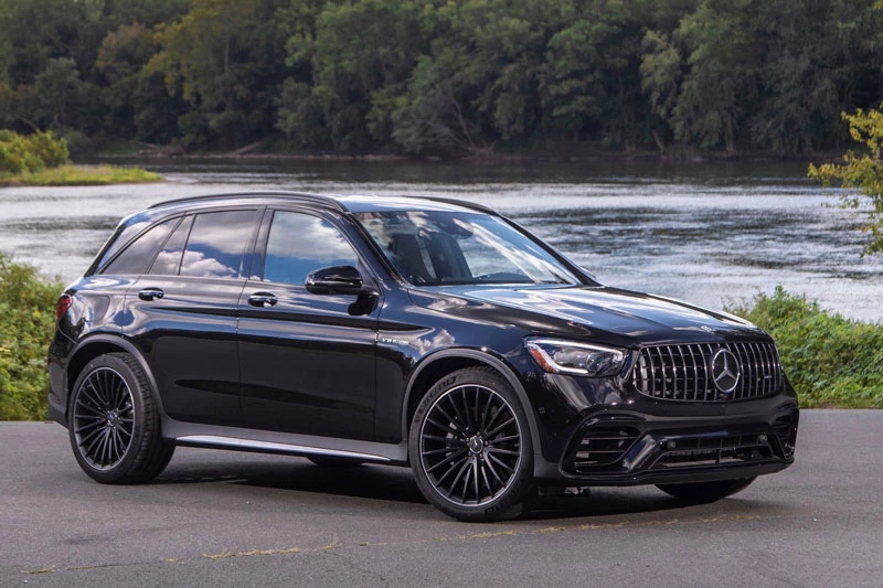 5. Mercedes-AMG GLC 63 2021.