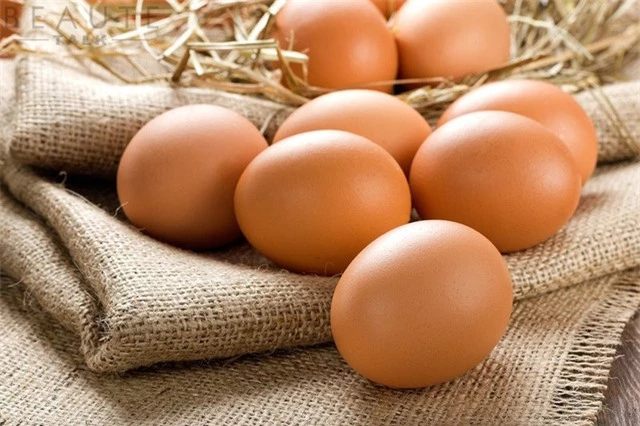 8 điểm lưu ý khi bảo quản trứng để tươi ngon, đảm bảo dinh dưỡng tại nhà: Thời hạn sử dụng của trứng thực sự rất ngắn, 99% mọi người đang lưu trữ sai cách - Ảnh 3.