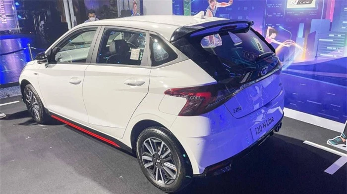 Hyundai i20 N Line ra mắt, mạnh mẽ và thể thao 2