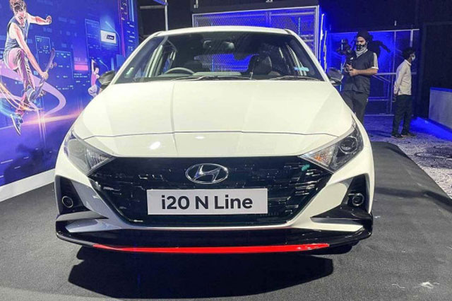 Ảnh chi tiết Hyundai i20 N Line vừa ra mắt vớit thiết kế thể thao