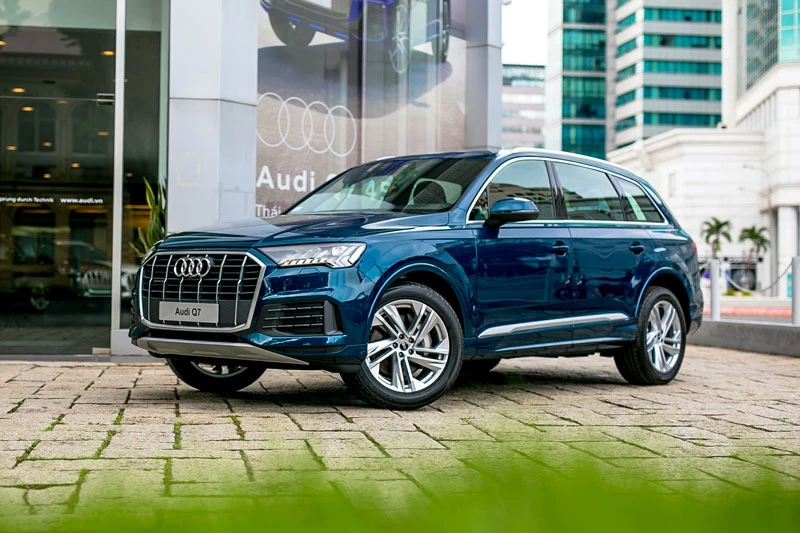 Audi Q7.