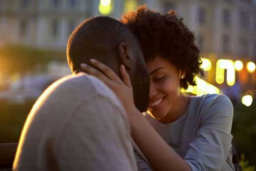 5 lí do bạn không nên từ bỏ tình yêu