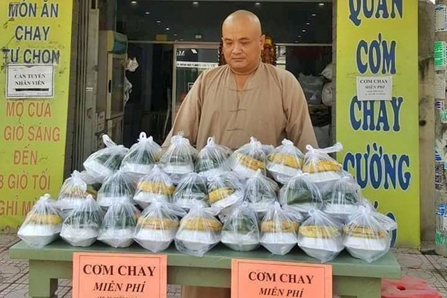 Truy tặng Bằng khen của Thủ tướng Chính phủ cho 18 cá nhân có nhiều thành tích phòng, chống dịch COVID-19