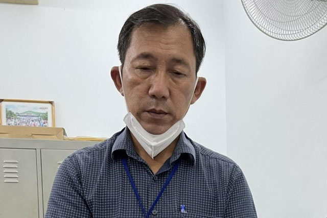 Khởi tố, bắt tạm giam cán bộ lập hồ sơ gian dối nhận tiền hỗ trợ vì dịch COVID-19