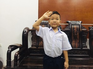 Hình ảnh lễ khai giảng qua truyền hình của học sinh Hà Nội