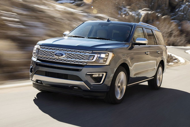 Mua xe hơi nên quan tâm đến tính năng an toàn nào?