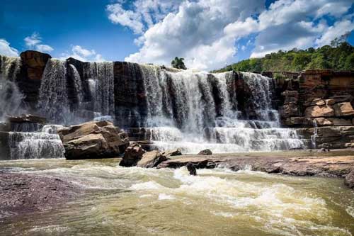 Khám phá Attapeu - xứ sở của những ngọn thác kỳ vĩ