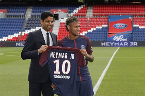PSG tiêu tốn gần nửa tỷ euro cho Neymar