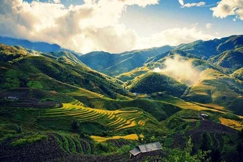 Sapa từ lâu là điểm đến ưa thích của những ai mê du lịch. Sapa từ lâu là điểm đến ưa thích của những ai mê du lịch.